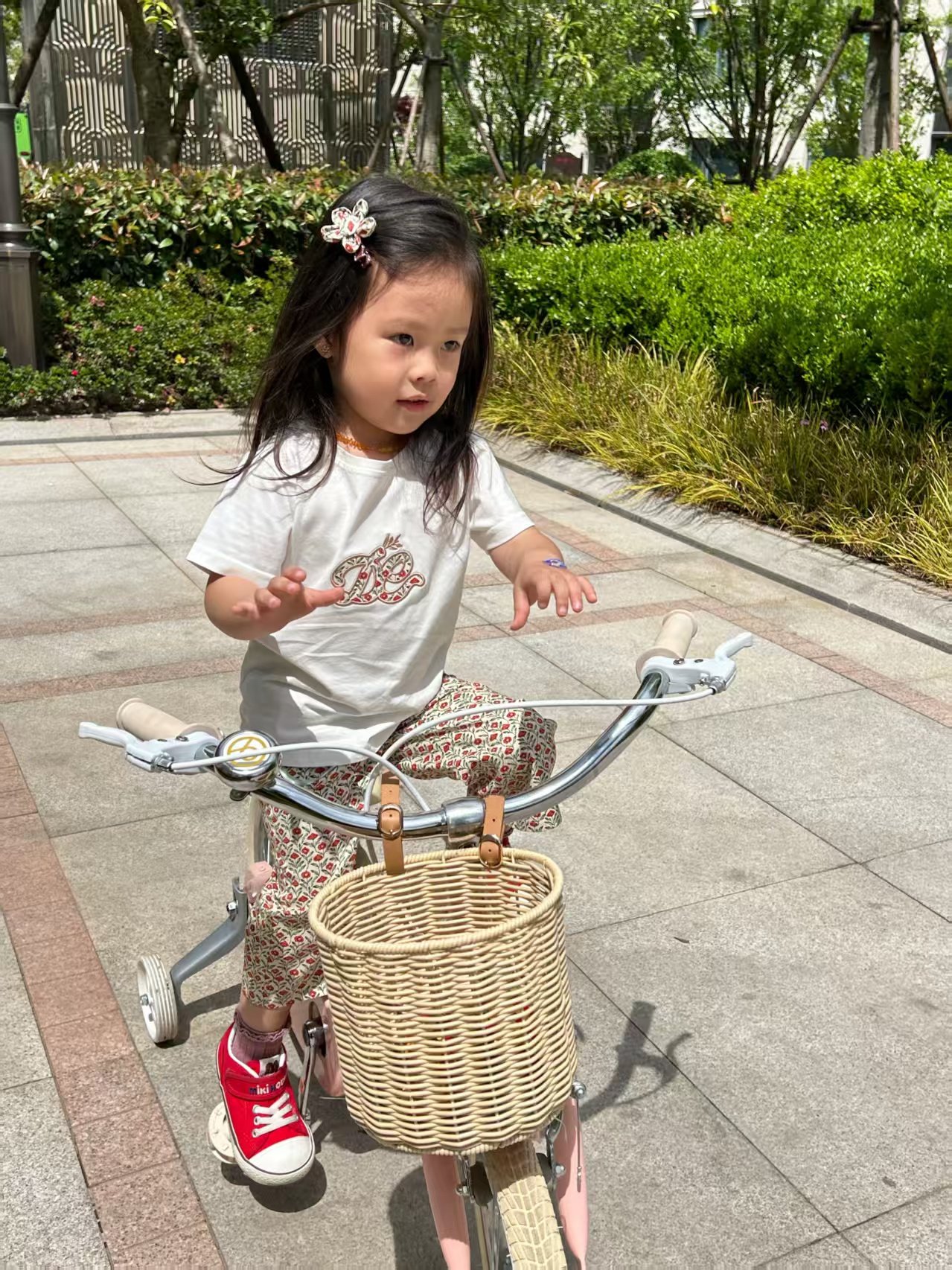 Embroidered Logo Tee in White & Blush Pink
